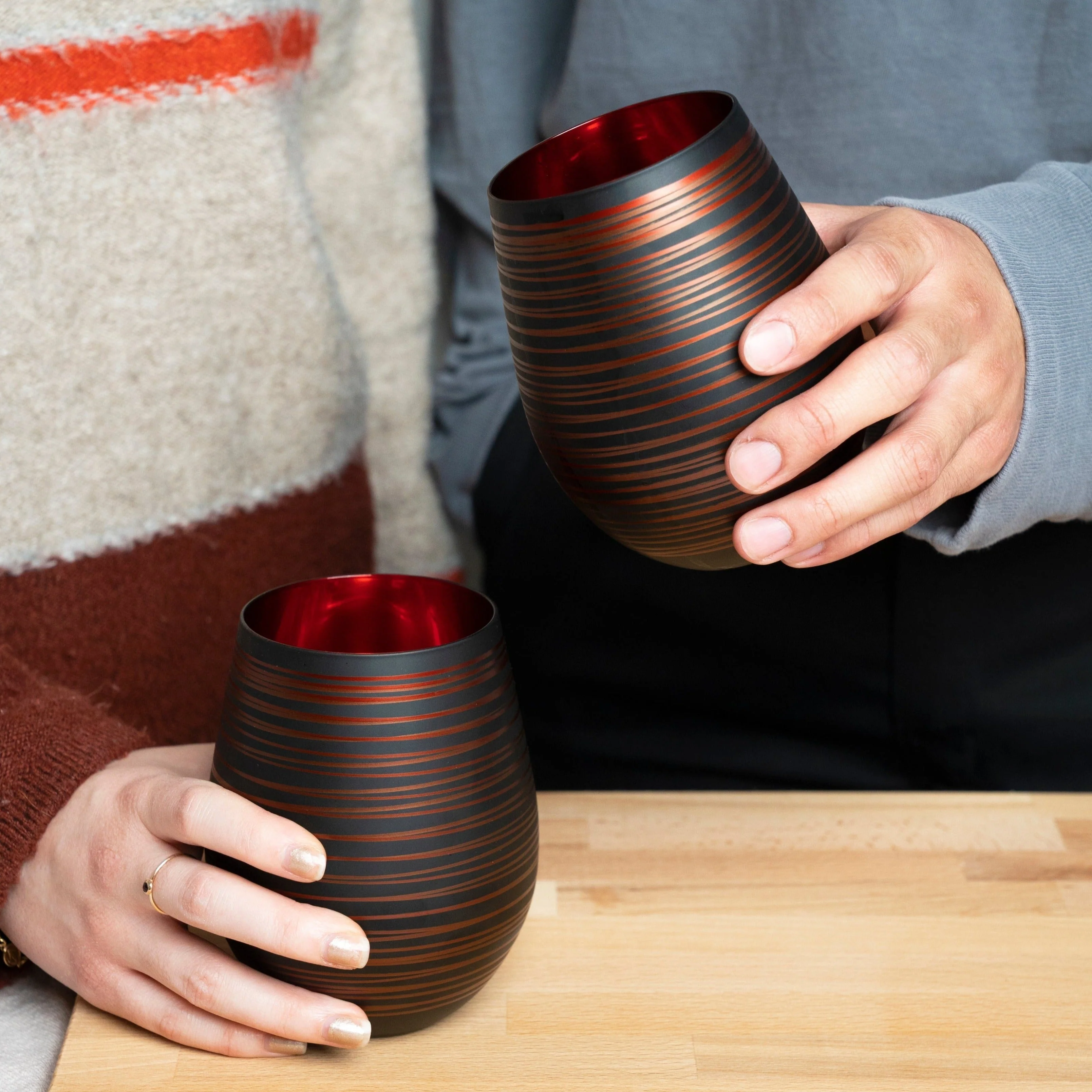 Black Swirl Stemless Glasses - Image 10