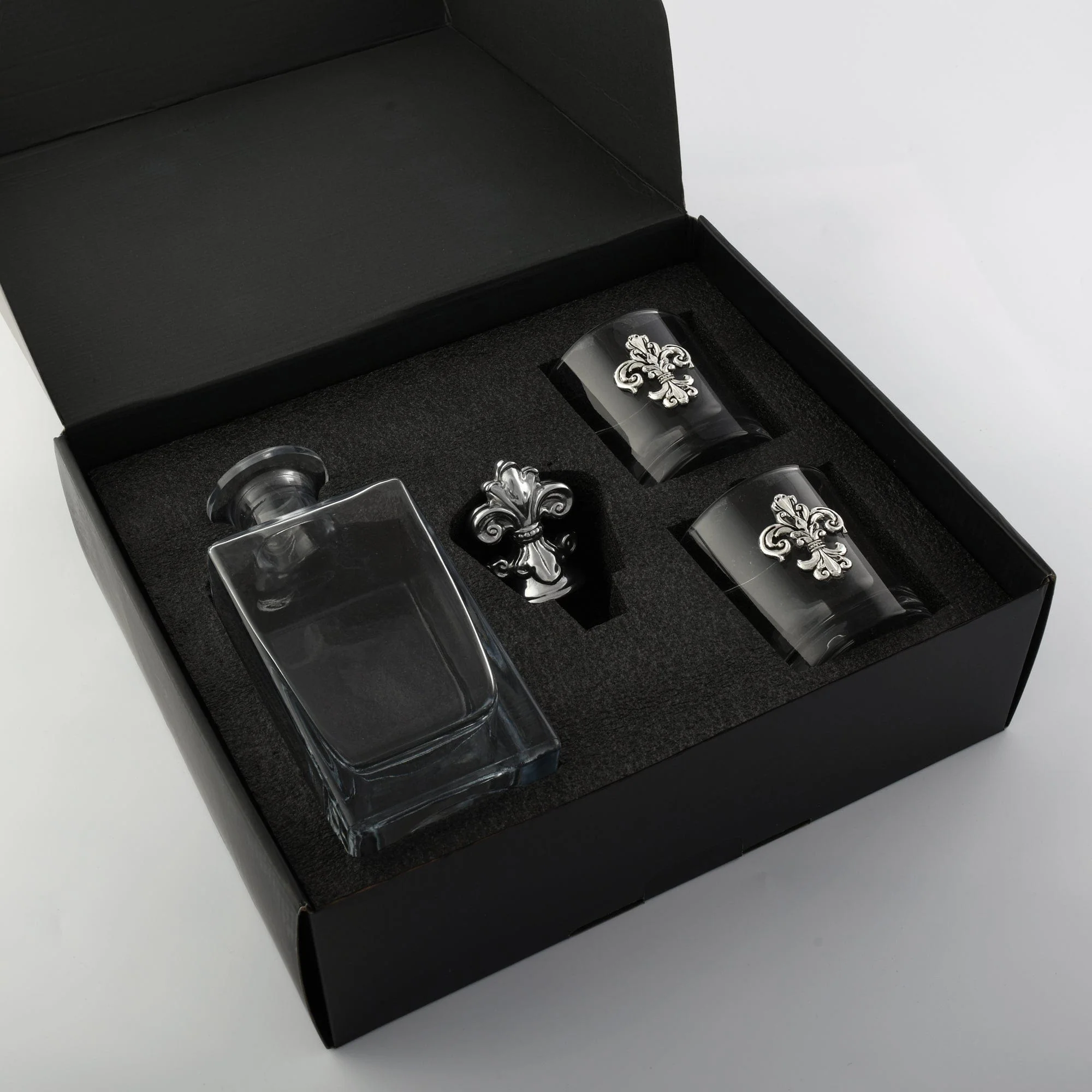 Fleur-de-lis Decanter Set with Glasses - Image 4